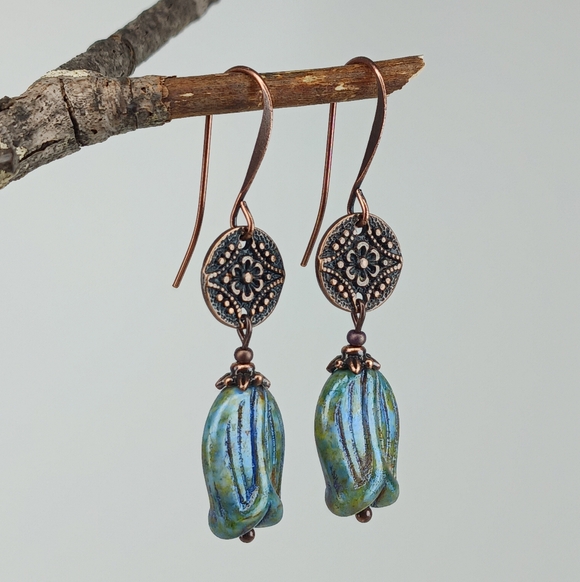 HAND CRAFTED Blue Artisan Glass Flower Rustic Copper Dangle Earrings - Picture 5 of 7